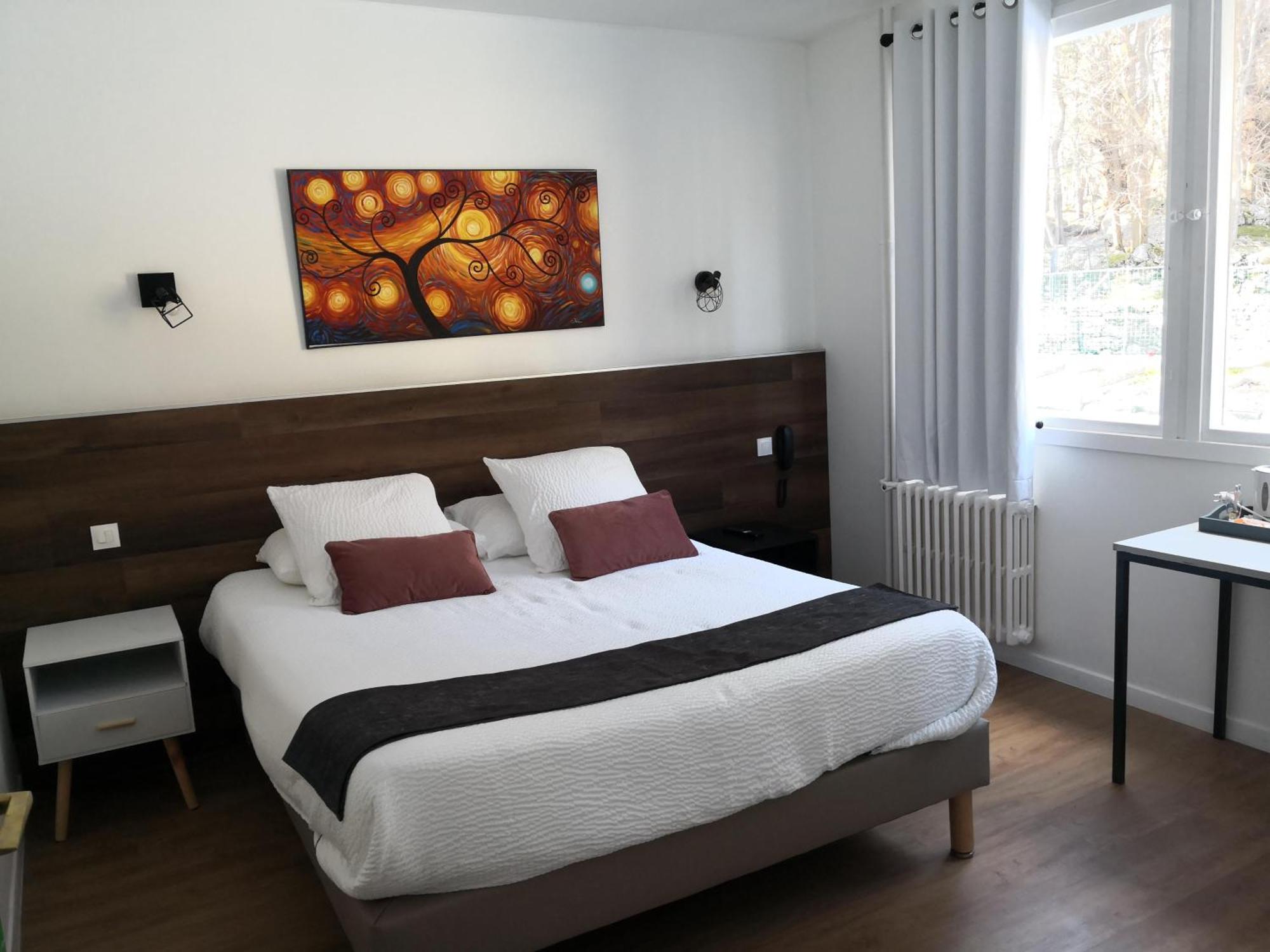 Logis Hotel-Restaurant Le Tanargue Valgorge Esterno foto
